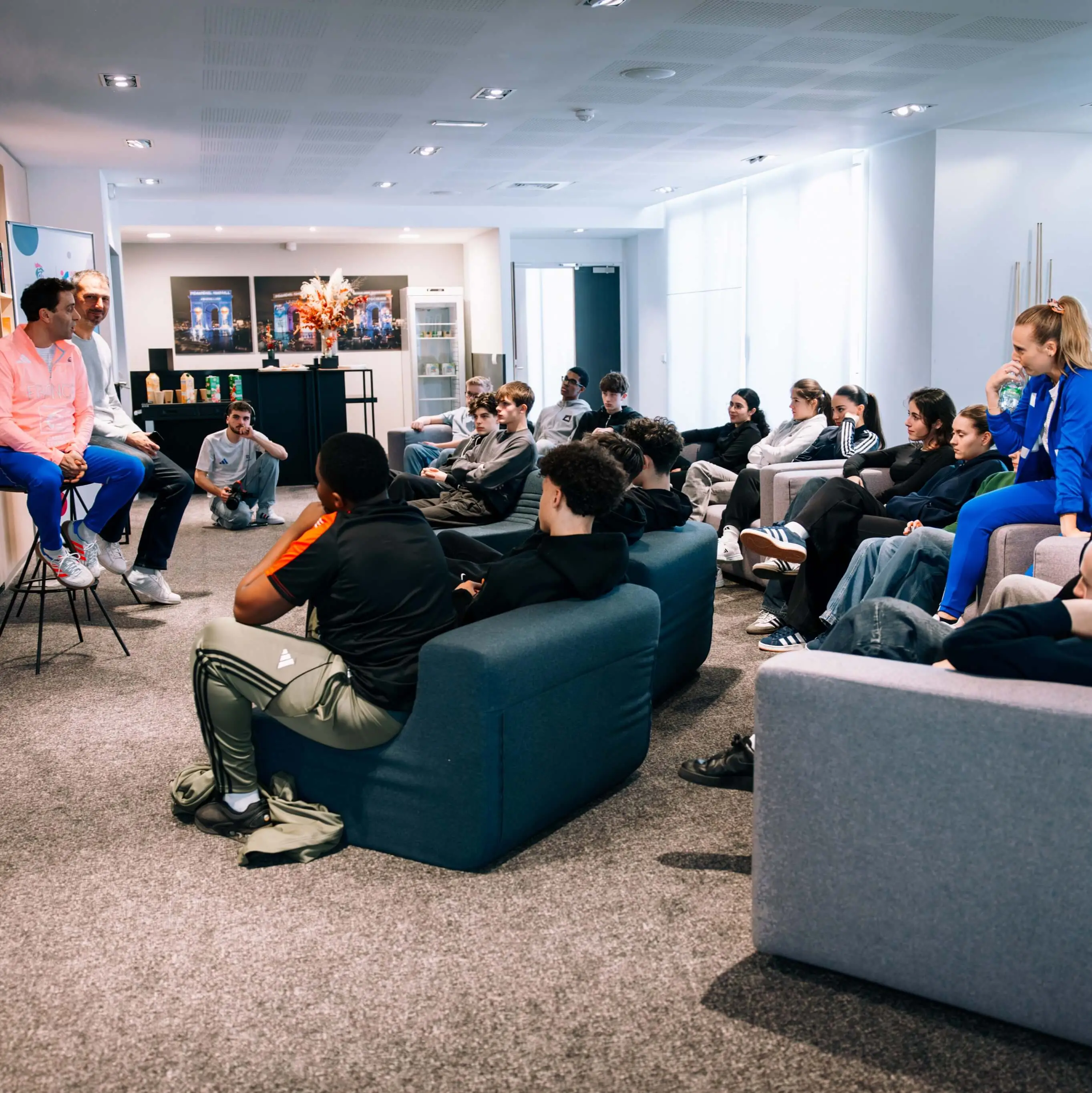 Partenariat entre Intersport et la Fédération Française de Handball_560