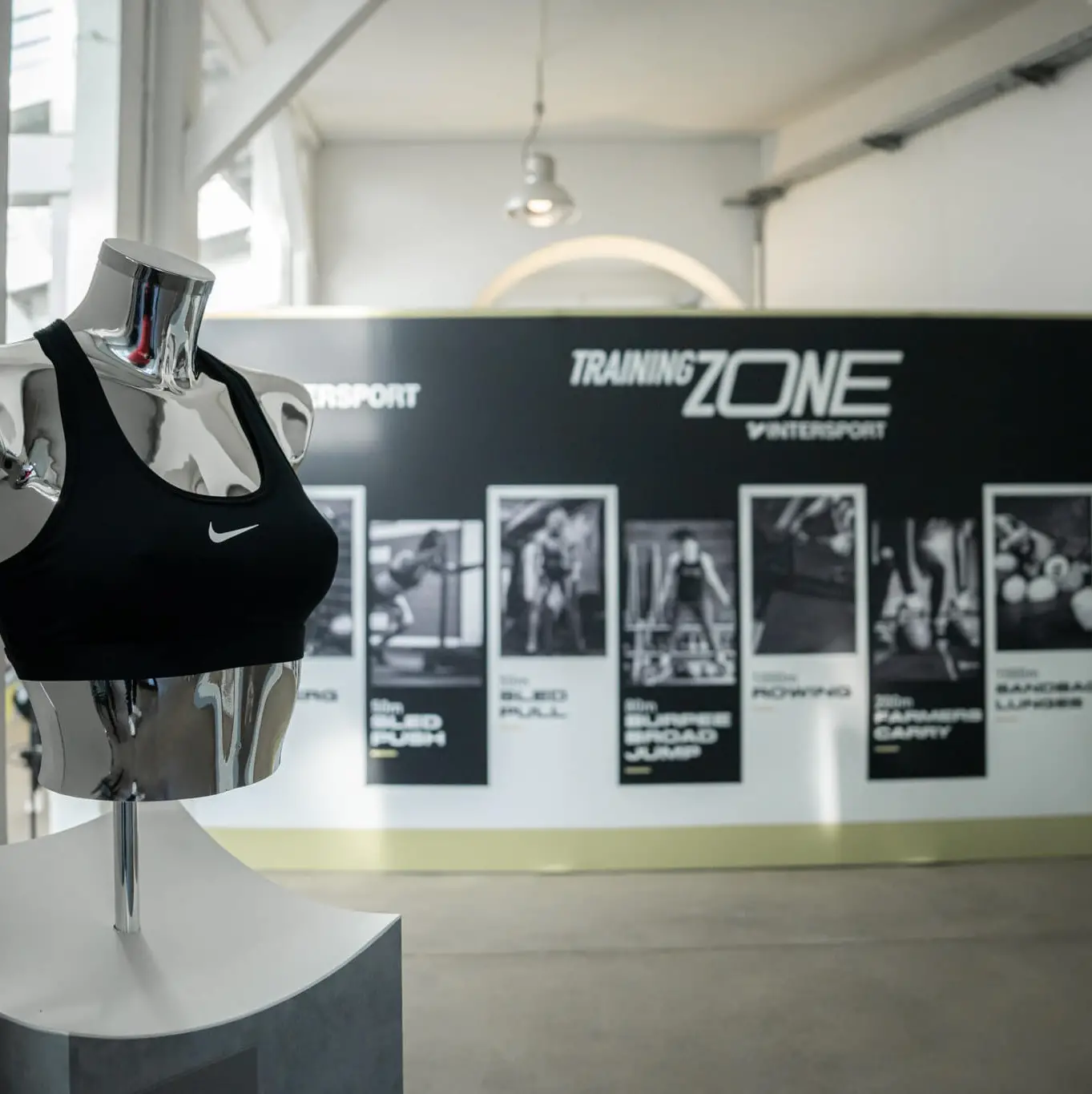 Training Zone Intersport by Nike_597